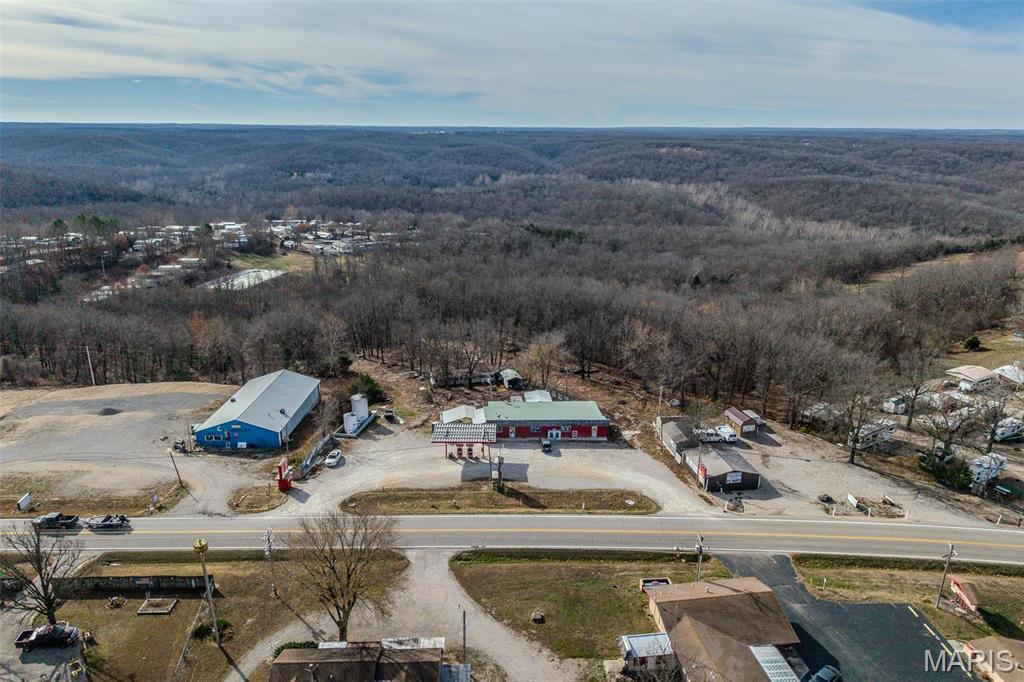 LEBANON - Commercial Sale