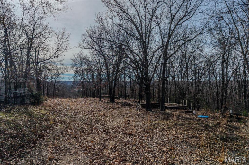 LEBANON - Commercial Sale