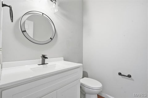 Tiny photo for 852 Lionsgate Drive, University City, MO 63130 (MLS # 26066868)