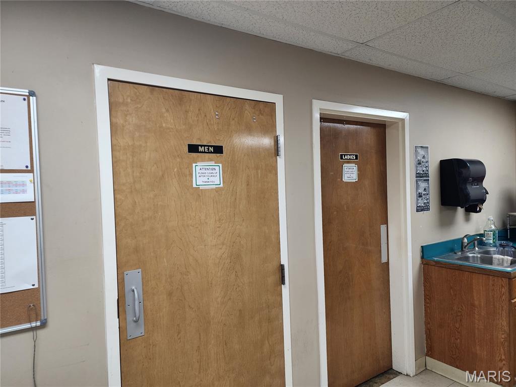 LAKES AREA INDUSTRIAL PARK - Commercial Sale