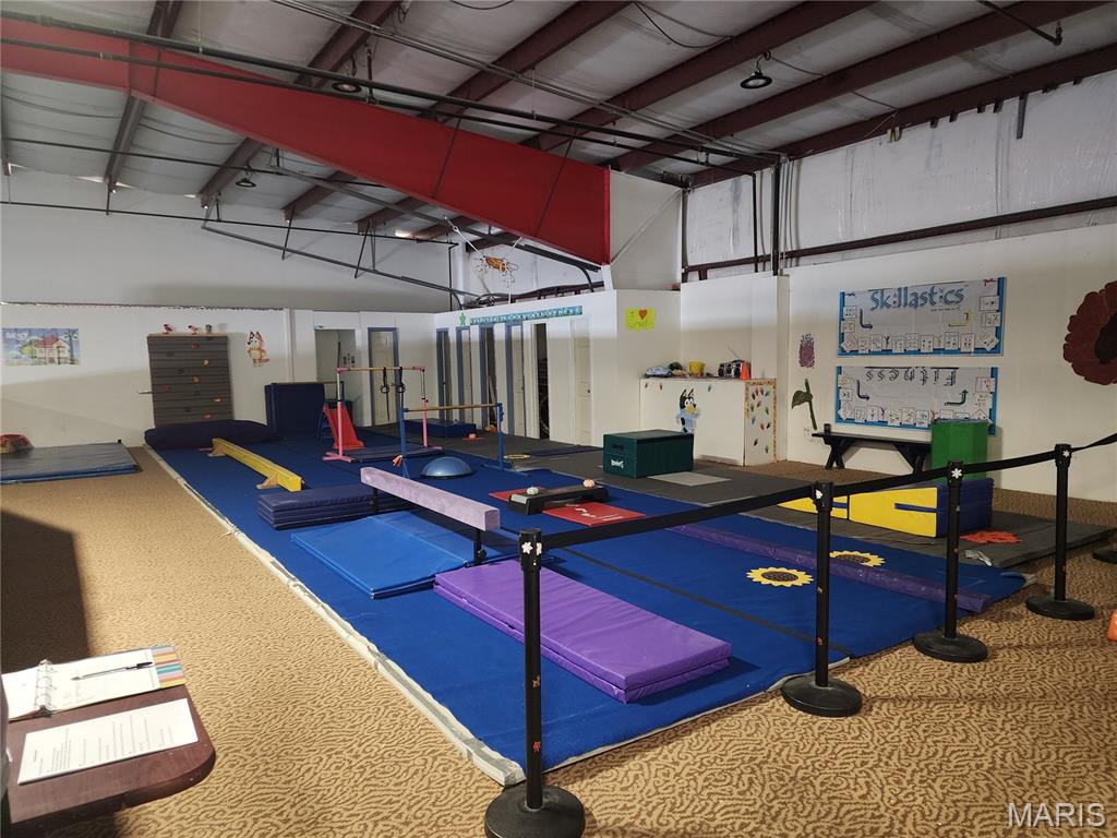 LAKES AREA INDUSTRIAL PARK - Commercial Sale