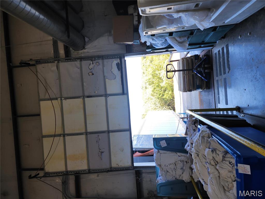 LAKES AREA INDUSTRIAL PARK - Commercial Sale