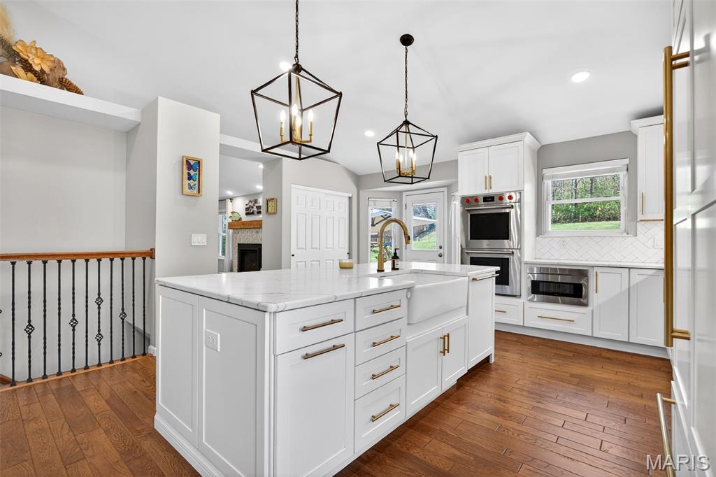 Windsor Place - Residential