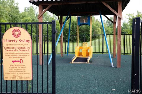 Tiny photo for 425 Round Tower Drive W, Cottleville, MO 63304 (MLS # 26018584)