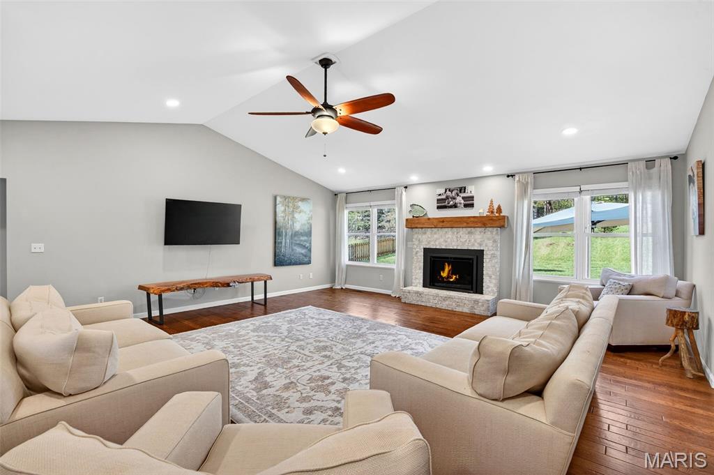 Windsor Place - Residential