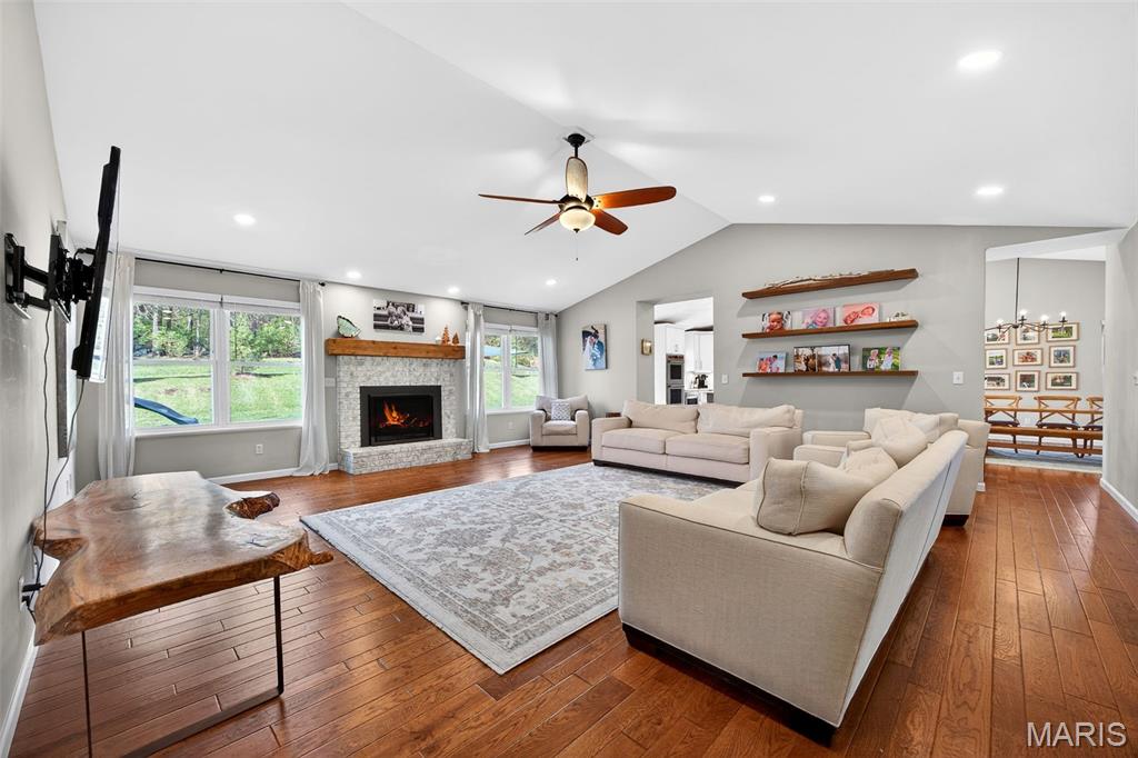 Windsor Place - Residential