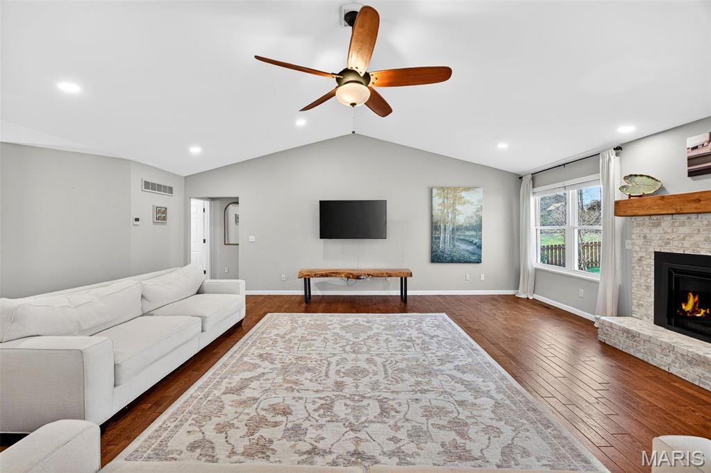 Windsor Place - Residential