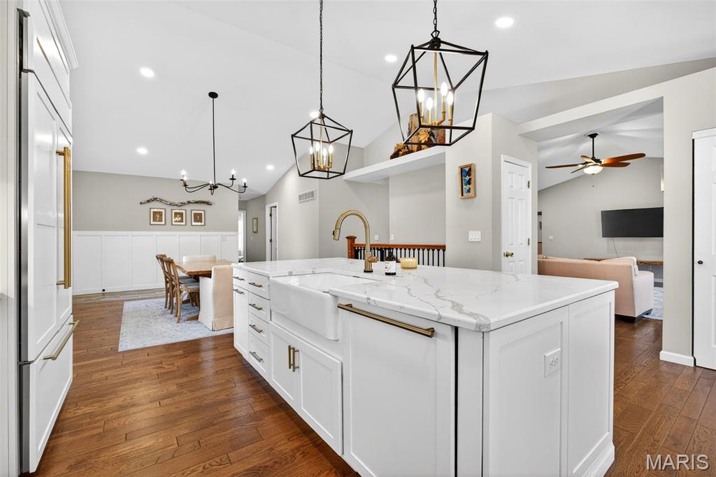 Windsor Place - Residential