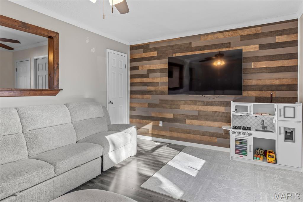 Lakeland Retreat - Residential