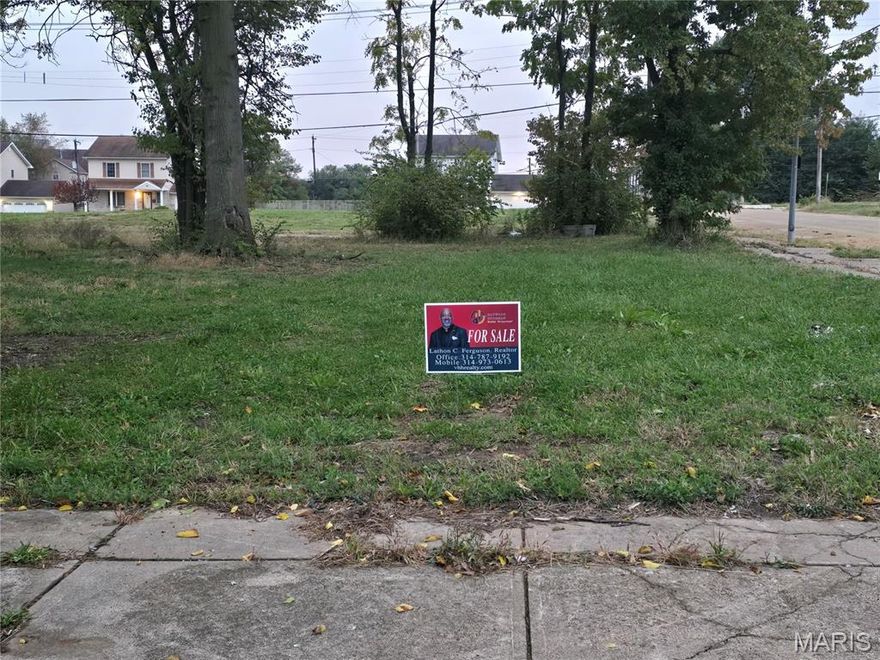 Situated in the heart of the St. Louis Place neighborhood, this rare infill parcel offers tremendous redevelopment potential. The lot spans approximately 5,550 square feet (50’ × ~111’) and is currently zoned residential (A zoning). 

Key features include:

Premium urban location — just steps from major transit corridors, local retail, restaurants, and community amenities

Depth and frontage favorable for constructing a new single-family home, duplex, or townhome

Historic context — the site sits among late 19th / early 20th century masonry row homes and historic structures, preserving the character of the surrounding block

Ready for ground-up development or adaptive reuse (buyer to confirm all entitlements, utilities, and approvals)

Parcel / legal description: Lot 12, Block 2, Union Addition, St. Louis City 

Neighbors & neighborhood: Located in the St. Louis Place / Old North / North City area, with proximity to downtown, NGA, cultural attractions, and future growth corridors