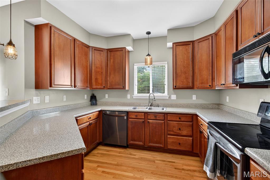 Enclave At Montclair - Residential