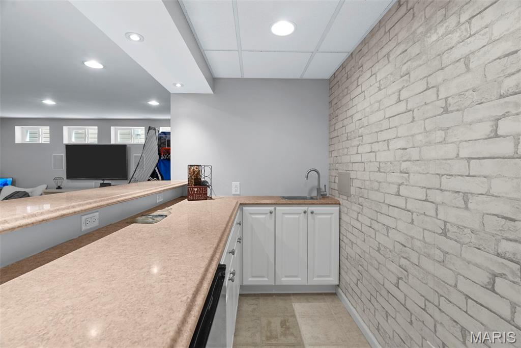 Enclave At Montclair - Residential