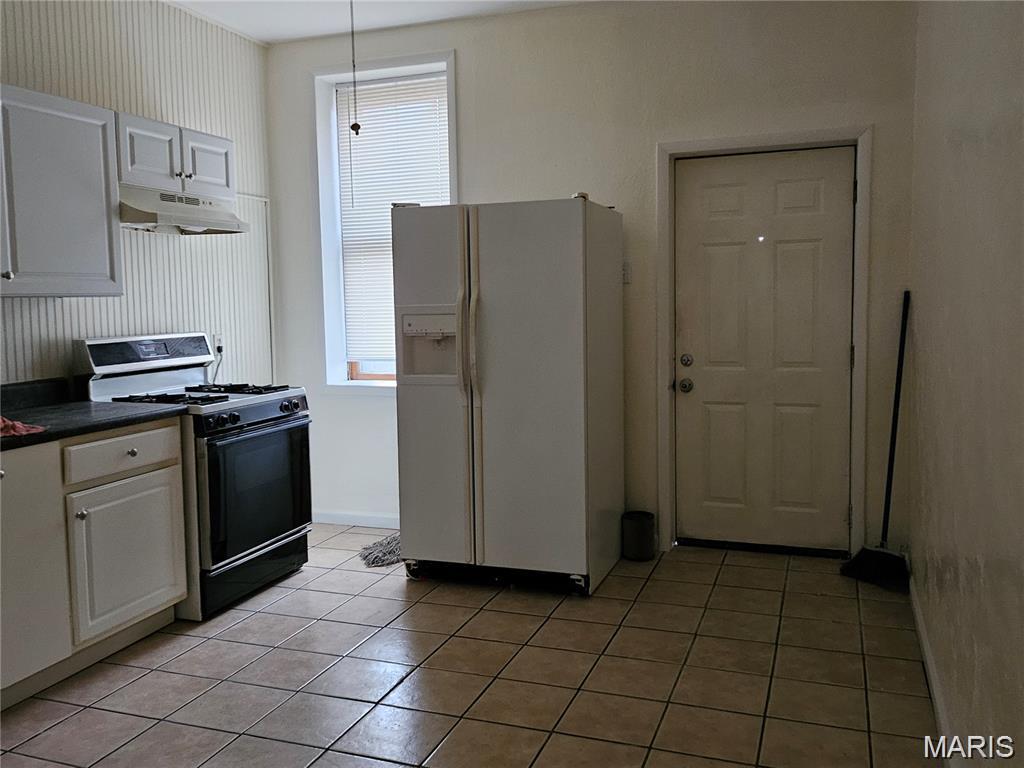 Robert W Hunts Add - Residential Lease
