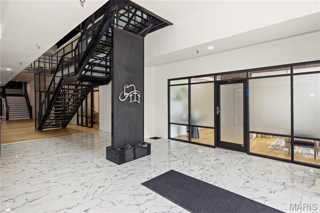 Munsons Sub - Commercial Lease