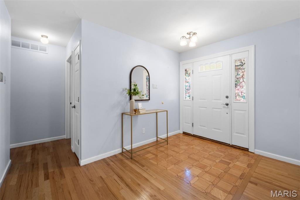731 Carriage Lane