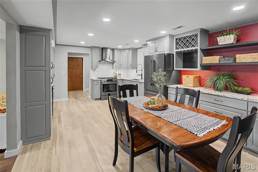 Whispering Heights - Residential