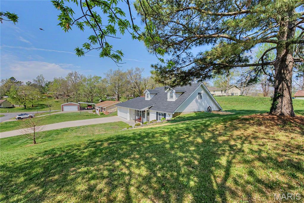 Whispering Heights - Residential