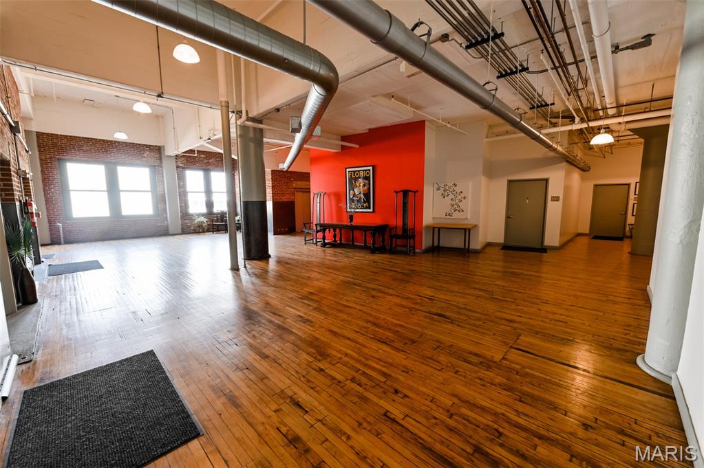 1010 Saint Charles Street 1002