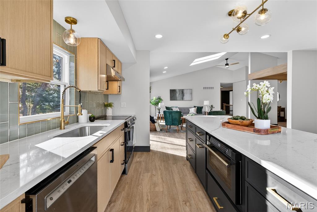 Lsl #2 Resub #105 & #113 - Residential