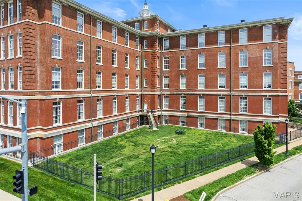 Georgian Condos - Residential