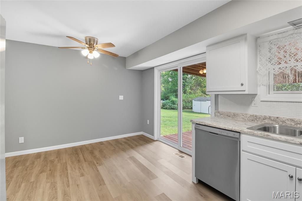 Barnhart, Missouri 63012, United States, 3 Bedrooms Bedrooms, ,1 BathroomBathrooms,Residential,Pending,221828