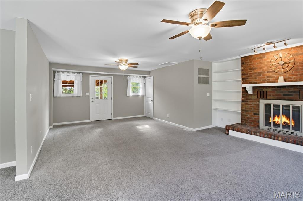 Barnhart, Missouri 63012, United States, 3 Bedrooms Bedrooms, ,1 BathroomBathrooms,Residential,Pending,221828