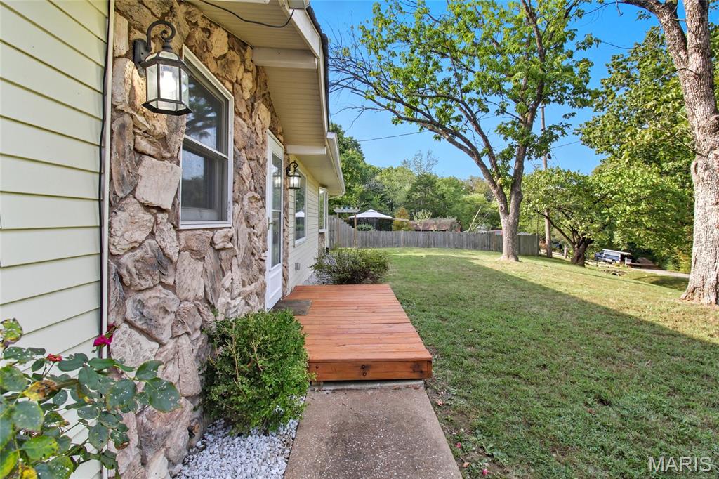 Barnhart, Missouri 63012, United States, 3 Bedrooms Bedrooms, ,1 BathroomBathrooms,Residential,Pending,221828