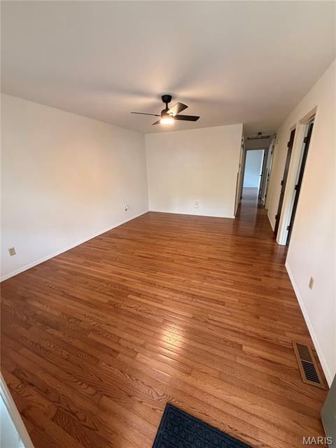 Tiny photo for 5404 Quincy Street, St Louis, MO 63109 (MLS # 26026756)