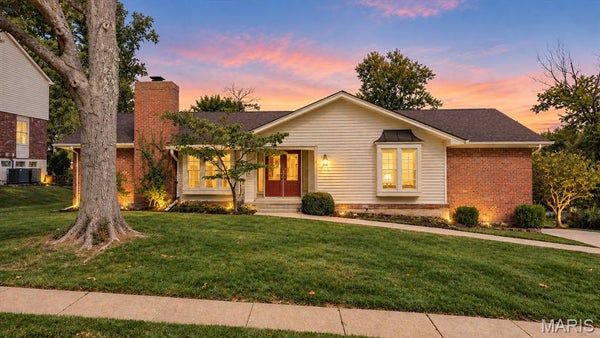 742 AGEAN WAY, BALLWIN, MO 63011 - Image b622d8a096ccd2889ebe57144bb404ec/908514614