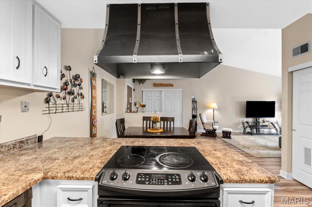 Heritage Garden Condos - Residential