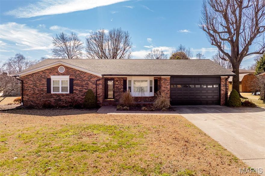 Great north-end location!  Recent updates to the house include painting the primary bed and bath (2025), new LED lighting, paint and carpet in the basement (2024), exterior paint job (2024) and a new roof (2019).  The kitchen remodel in 2018 included new cabinets with quartz counter tops, new appliances, adding an island, hardwood flooring, and LED lighting.  Home has been very well-kept.  Laundry is on main level and conveniently located between all 3 bedrooms.  There are 2 gas fireplaces, one on the main level and one in the basement, both have been recently serviced.  The basement is finished and two recreational areas, an office, flex room with closet, and unfinished storage area.  Autumn Drive has limited traffic and is walking distance of the recreational complex.  There is a neighborhood pool also in walking distance (requires membership).  Property is agent owned.