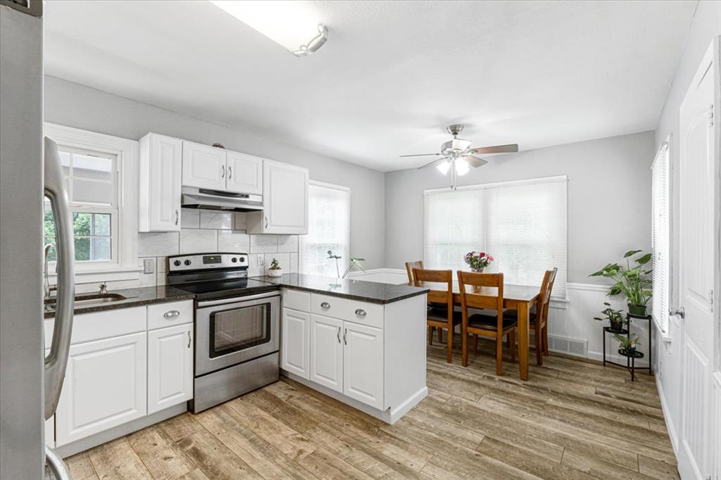 Festus, Missouri 63028, United States, 3 Bedrooms Bedrooms, ,1 BathroomBathrooms,Residential,Pending,135106