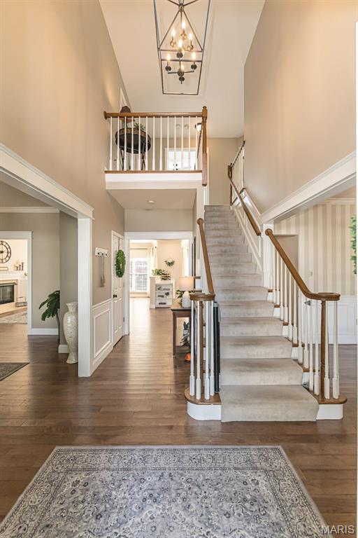 2284 Crimson View Drive
