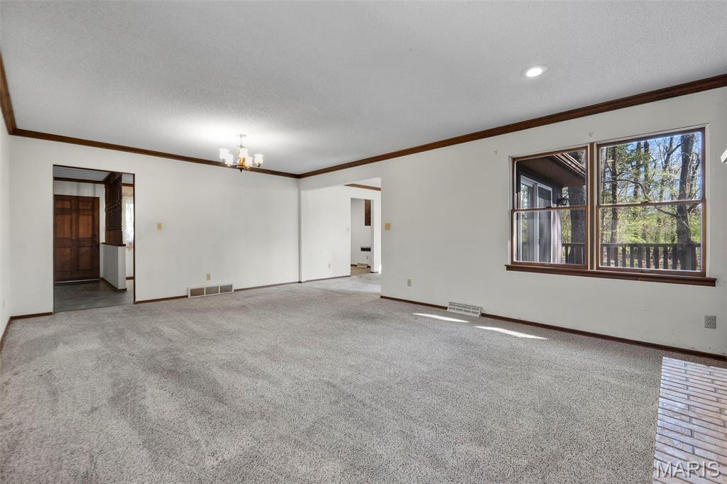 Chateau Oaks - Residential