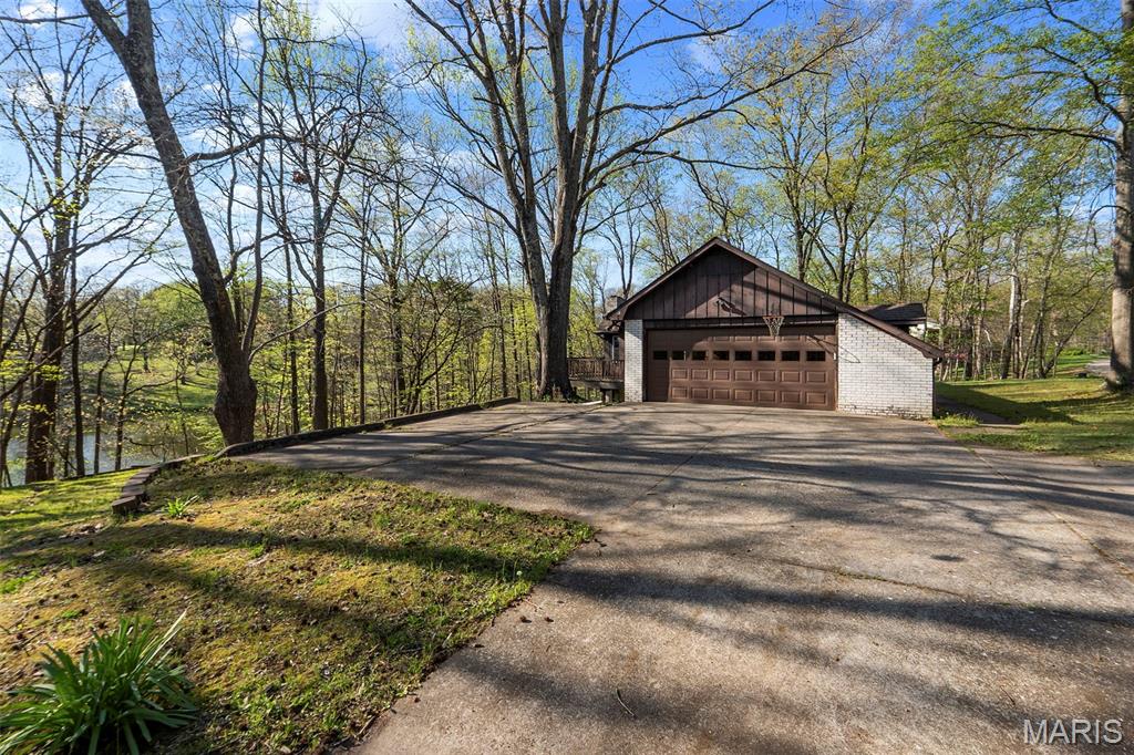 Chateau Oaks - Residential