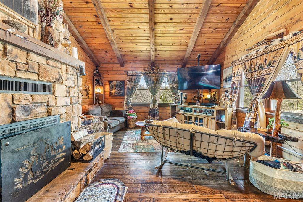 Terre Du Lac #25 - Residential