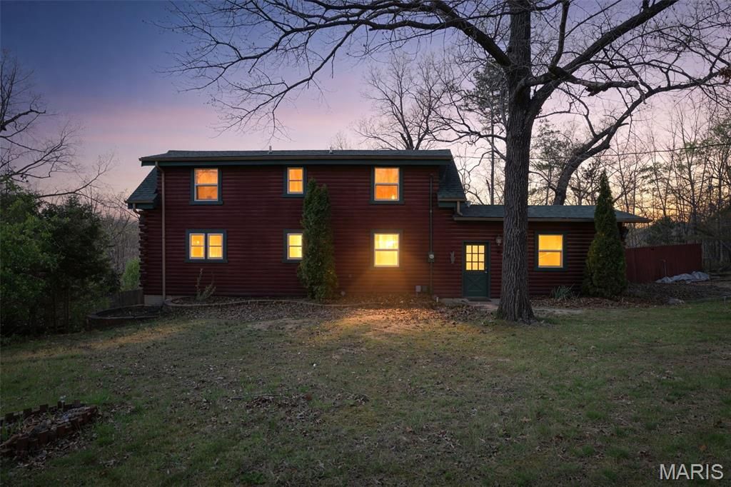 Photo of 1823 Rue Vaneau, Bonne Terre, MO 63628 (MLS # 26020842)