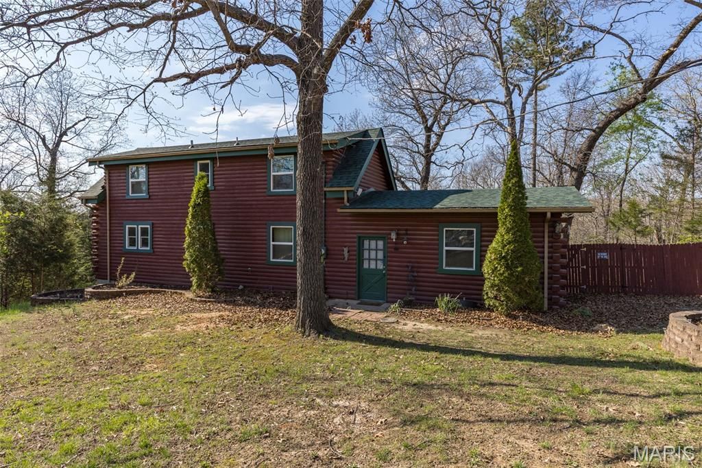 Photo of 1823 Rue Vaneau, Bonne Terre, MO 63628 (MLS # 26020842)