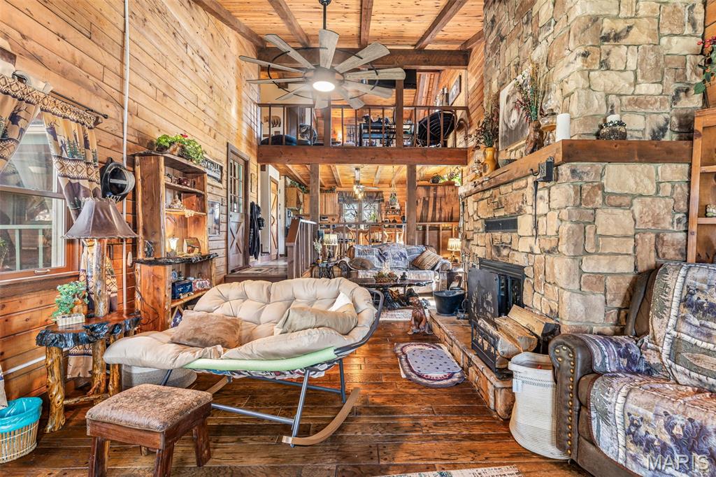 Terre Du Lac #25 - Residential