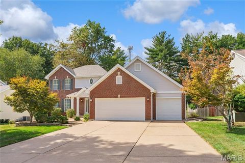 1827 Pheasant Run Drive Maryland Heights MO 63043