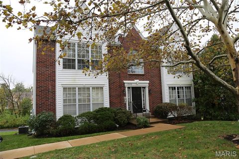 1340 Crossings Court A Ballwin MO 63021