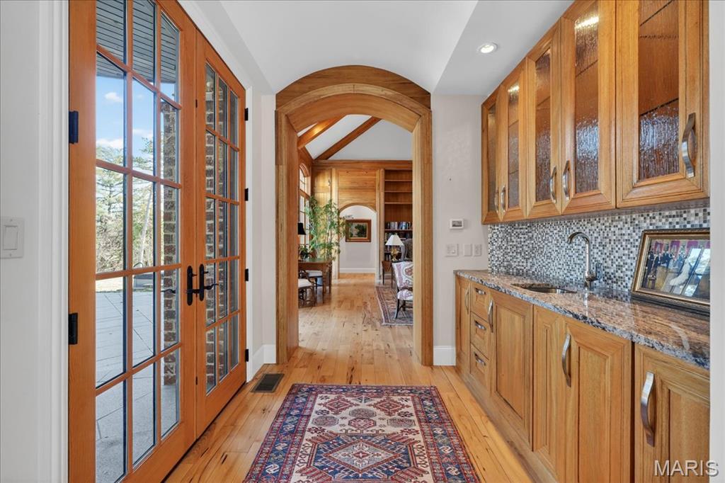 9998 Litzsinger Road