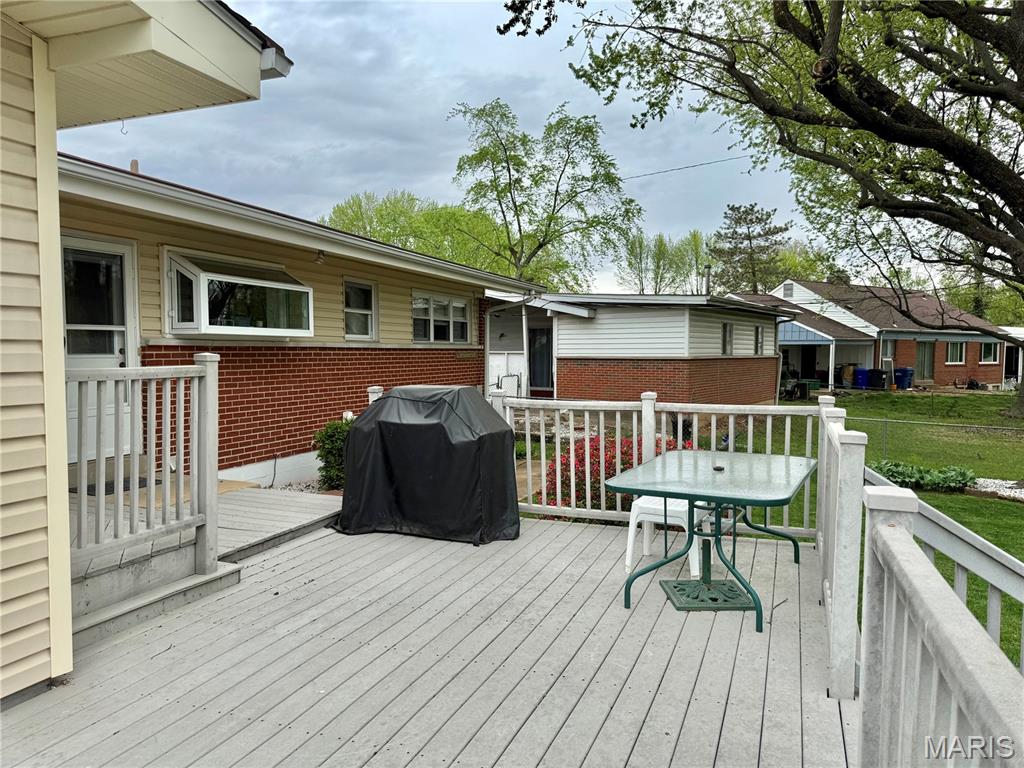 Foxrun 1 - Residential