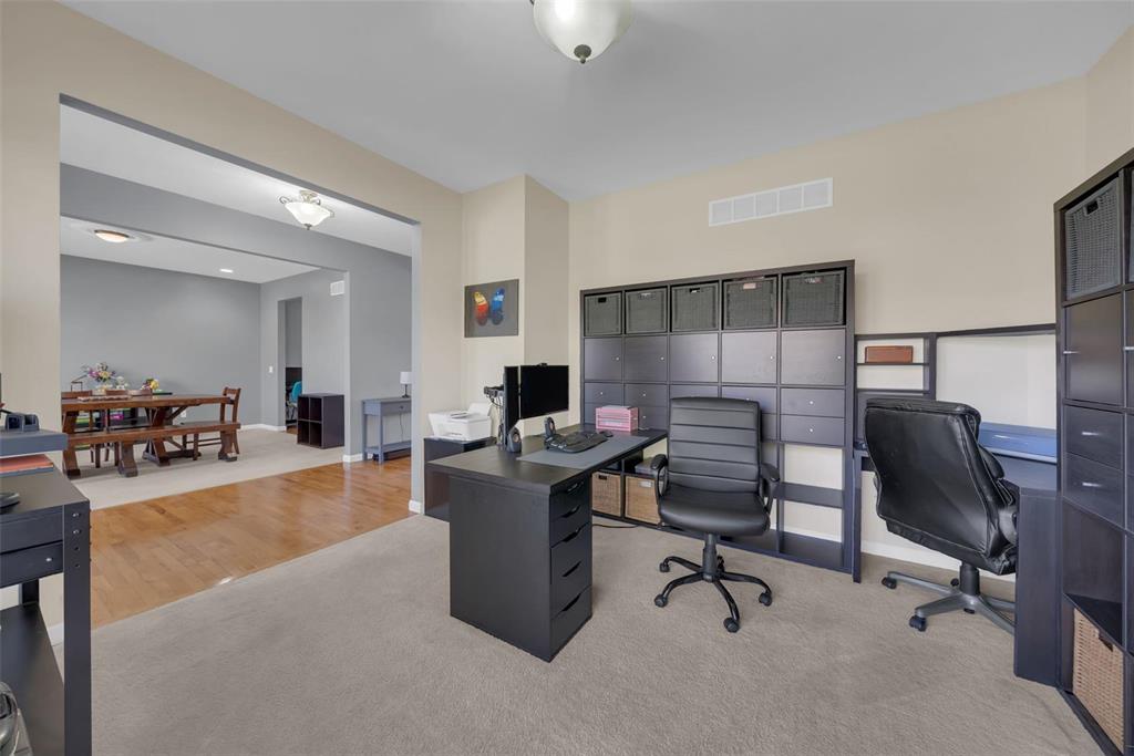 O'Fallon, Missouri 63366, United States, 4 Bedrooms Bedrooms, ,3 BathroomsBathrooms,Residential,Active,140154