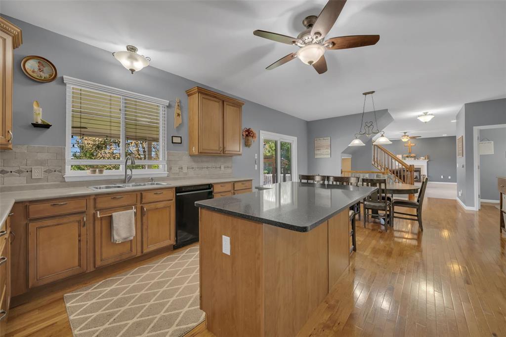 O'Fallon, Missouri 63366, United States, 4 Bedrooms Bedrooms, ,3 BathroomsBathrooms,Residential,Active,140154