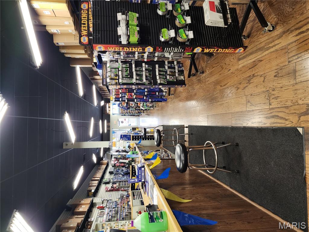 168 E St Louis Street