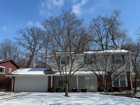 Photo of 1266 Beaver Creek Road, Chesterfield, MO 63017 (MLS # 26008656)