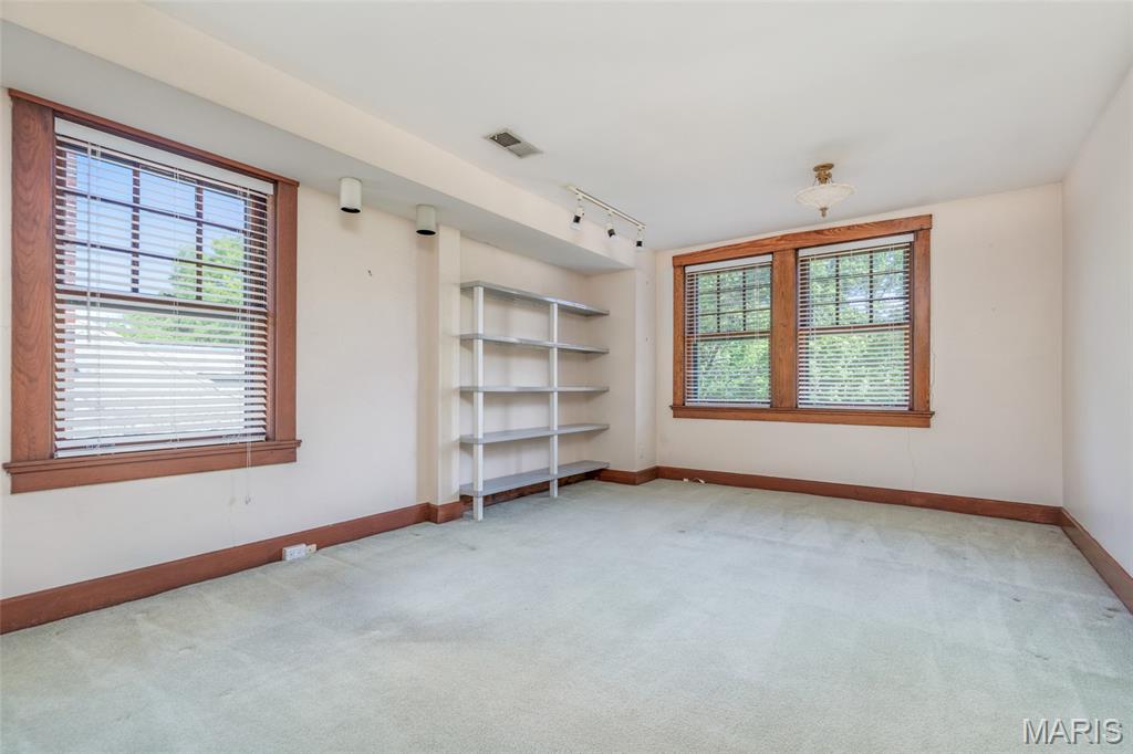 Kingsbury Terrace - Residential