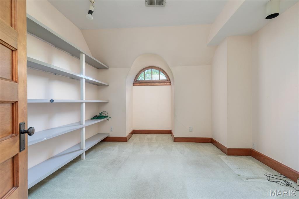 Kingsbury Terrace - Residential