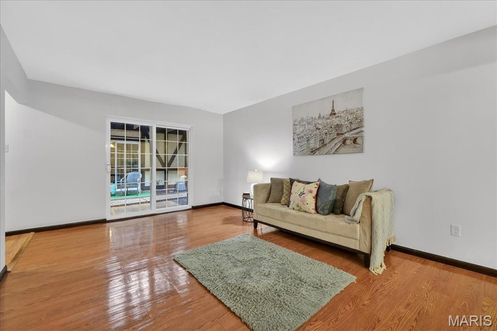 The Kirkshire Condo - Residential Lease